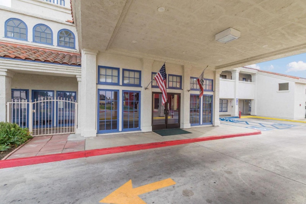 Motel 6 Hemet Main image